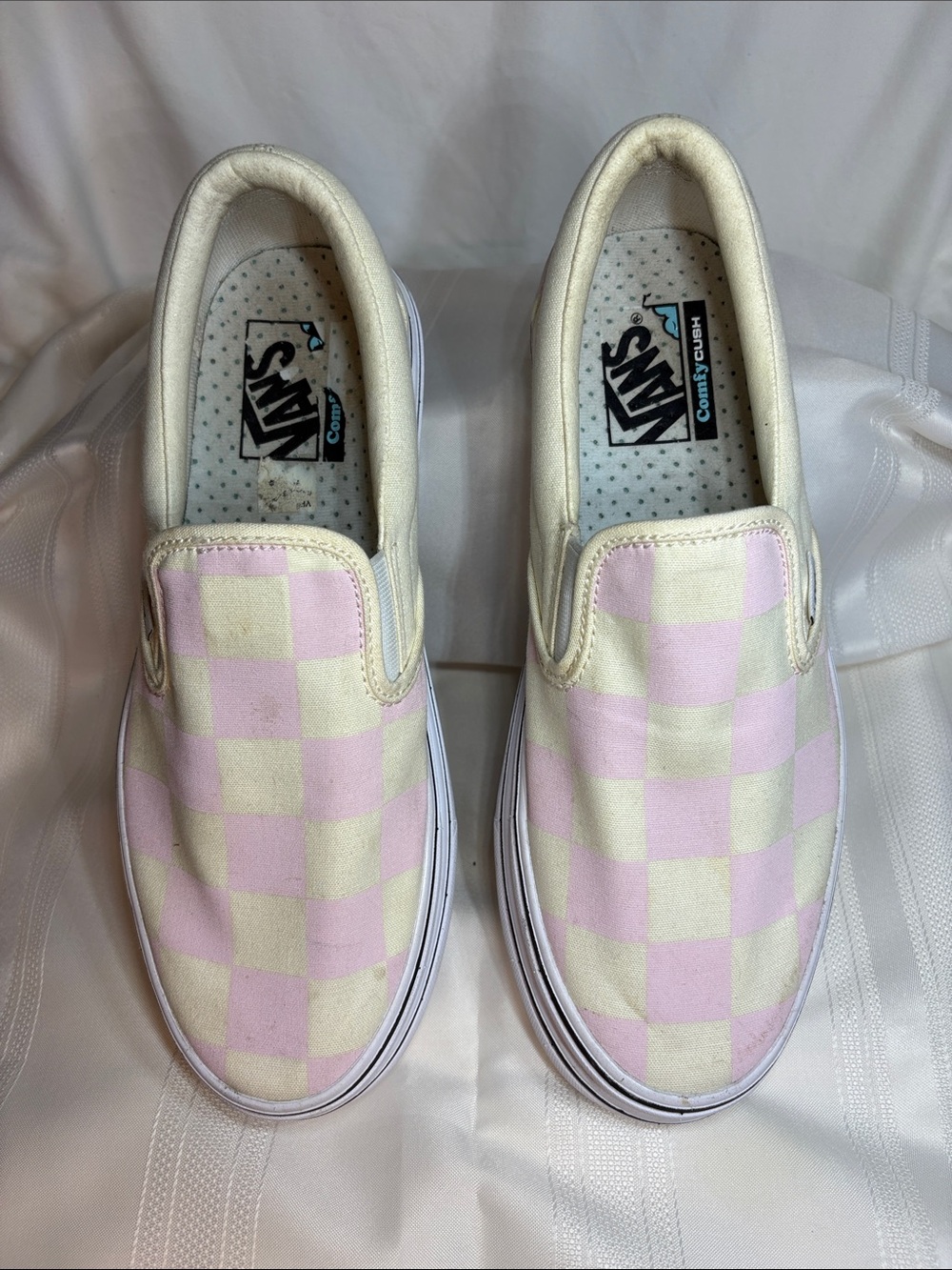 Vans Slip-On Checkerboard Platforms in Pink and Cream - Picture 2 of 14